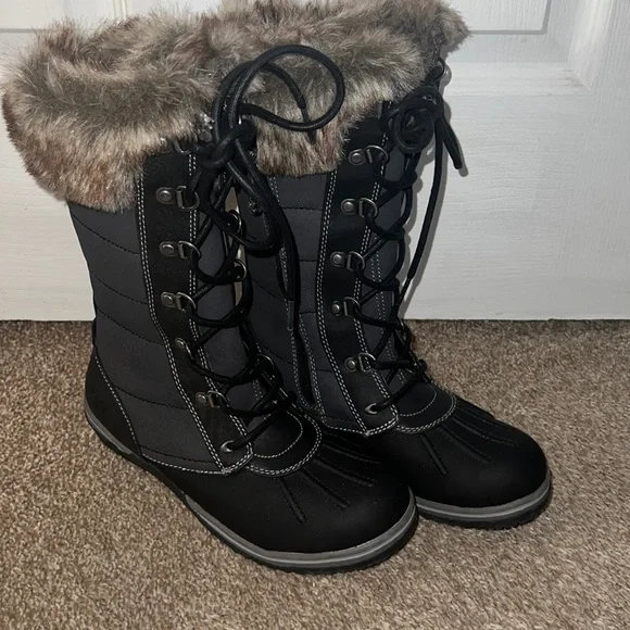 Blondo Shoes Blondo Winter Waterproof Lace Up Fur Boots With